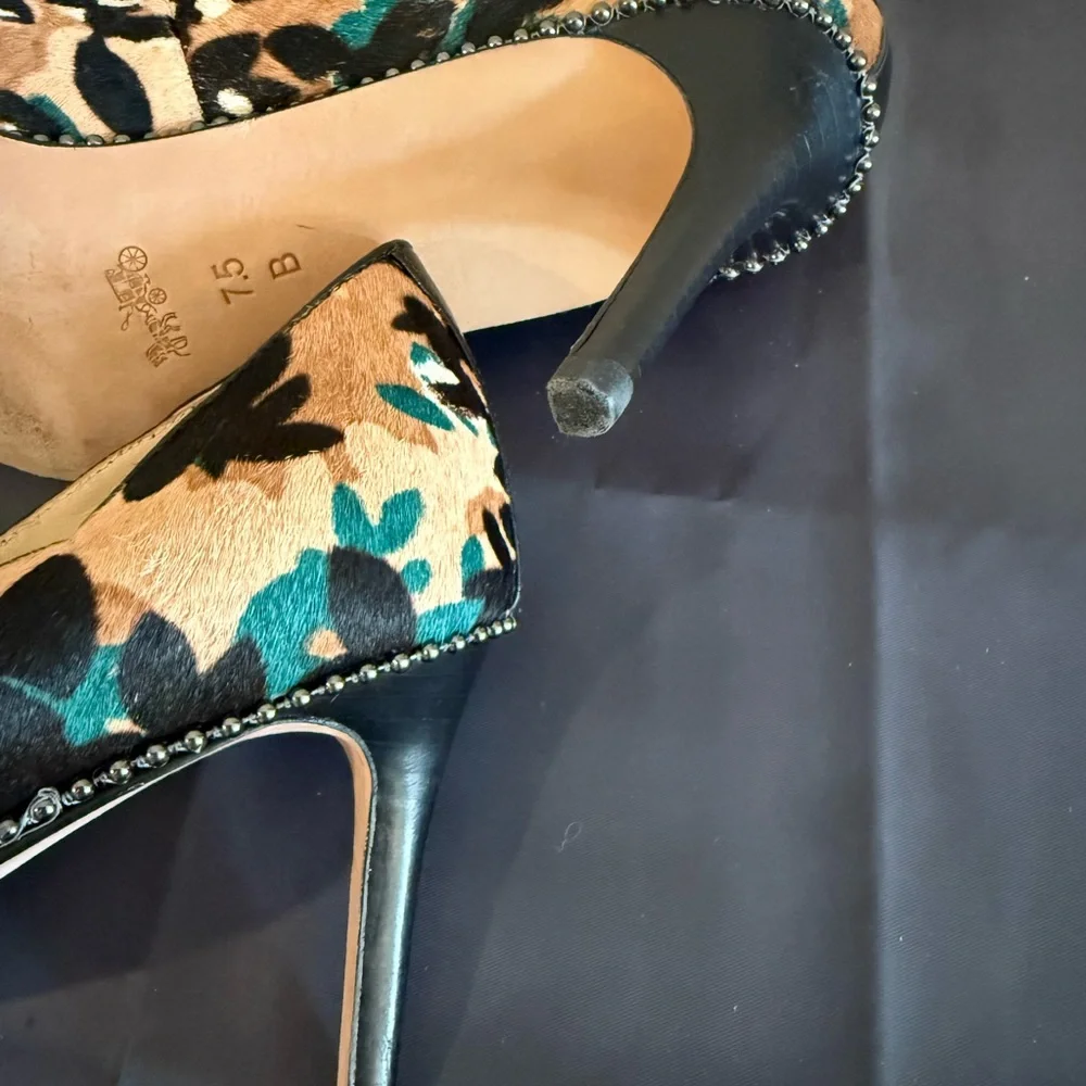 Coach Smith Beadchain heels - Picture 5 of 7